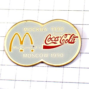 ピンバッジ・1990年モスクワのマクドナルドＭコカコーラ MOSCOW MOKBA MOSCOW-1990 RUSSIA