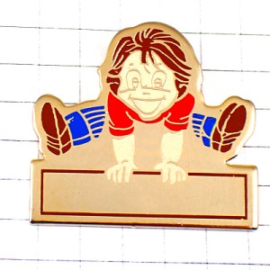 ピンバッジ・男の子とびばこ跳び箱  FRANCE