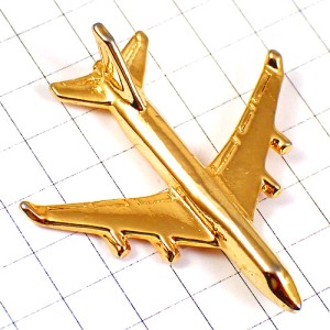 ピンバッジ・金色ゴールド飛行機ボーイングB747立体型旅客機 BOEING-747