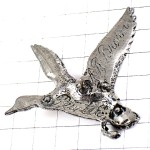 ピンバッジ・羽ばたくカモ鴨ハンティング狩猟シルバー銀色ピューター製 PEWTER SILVER A-R-BROWN DUCK GOOSE BIRD