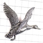 ピンバッジ・羽ばたくカモ鴨ハンティング狩猟シルバー銀色ピューター製 PEWTER SILVER A-R-BROWN DUCK GOOSE BIRD