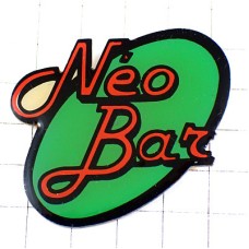 ピンバッジ・ネオのバー飲食店