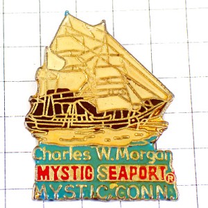 ピンバッジ・白い帆船ミスティックシーポート船の博物館コネティカット州アメリカ/USA MYSTIC SEAPORT CONNECTICUT