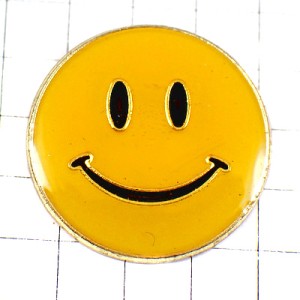 ピンバッジ・ニコちゃんマーク笑顔 SMILEY