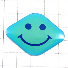 ピンバッジ・ニコちゃんマーク笑顔ブルー青い四角 SMILEY