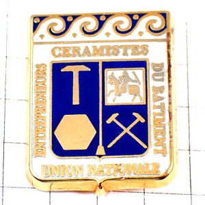 ピンバッジ・タイル作りの道具の紋章 CERAMISTE ENAMEL TILE TOOLS