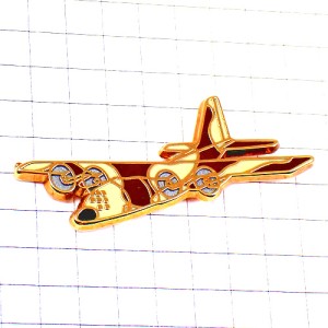 ピンバッジ・迷彩色アエロスパシアル戦闘機ミリタリー飛行機