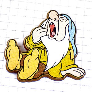 ピンバッジ・ディズニー白雪姫と七人の小人あくびする DISNEY DWARF SNOW-WHITE ACCORDEON