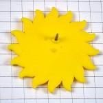 ピンバッジ・葉巻を吸う太陽ニコちゃんマーク笑顔 SMILEY