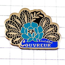 ピンバッジ・レース編み手芸ブルーローズ青い薔薇バラの花 COUVREUR DENTELLE FRANCE