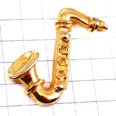 ピンバッジ・サックス楽器ジャズ音楽ゴールド金色サクソフォン SAXOPHONE