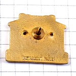 ピンバッジ・マヌキャン赤い家パリのお店 MANOUKIAN TISSUS PARIS FRANCE