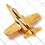 ピンバッジ・飛行機ゴールド立体型ミリタリー戦闘機