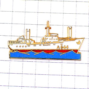 ピンバッジ・艦船ベリーA644フランス海軍ミリタリー