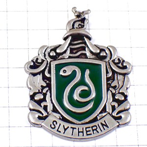 ピンバッジ・蛇スリザリン映画ハリーポッター紋章シルバー銀色 SLYTHERIN HARRY-POTTER JOANNE-ROWLING