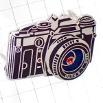 ピンバッジ・一眼レフ撮影カメラ写真 50MM REFLEX CAMERA