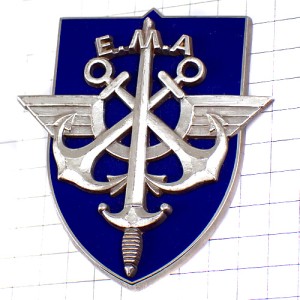 ブローチ・フランス軍シルバー銀色イカリや剣や翼ミリタリー