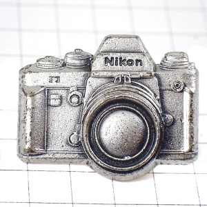 ピンバッジ・ニコンＦ３カメラ写真一眼レフ撮影シルバー銀色 NIKON NIKON-F3 JAPAN