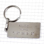 キーホルダー・イヴェコ銀色ロゴ青シルバーエンブレム