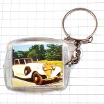 キーホルダー・シェル石油ハート大好きアンティークカー白い車