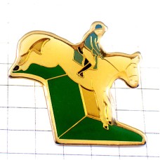 ピンバッジ・乗馬ジョッキー競馬ジャンプ白い馬