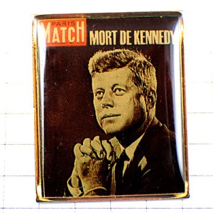 ピンバッジ・ケネディ大統領の死パリマッチ雑誌の表紙