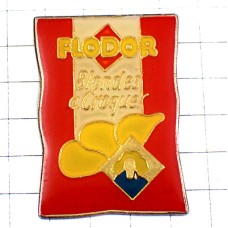 ピンバッジ・ポテトチップス赤い袋 FLODOR FRITTES CHIPS FRANCE
