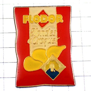 ピンバッジ・ポテトチップス赤い袋 FLODOR FRITTES CHIPS FRANCE