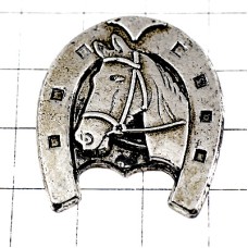 ピンバッジ・馬の蹄鉄シルバー銀色 ピンバッジ・馬の蹄鉄シルバー銀色