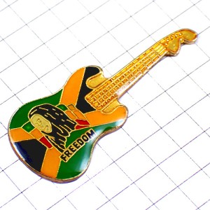ピンバッジ・ボブマーレー歌手ジャマイカ音楽レゲエ緑黄赤ラスタカラーのエレキギター楽器  BOB-MARLEY REGGAE GUITAR FREEDOM