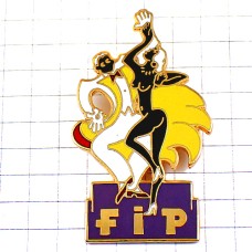 ピンバッジ・ダンス踊りヌードの女の子キャバレー蝶ネクタイのダンサー男 CABARET JAZZ FIP FRANCE