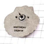 ピンバッジ・サンティアゴデコンポステーラの帆立貝二枚貝シェル海の幸シルバー銀色 COMPOSTEL PELERINAGE SPAIN