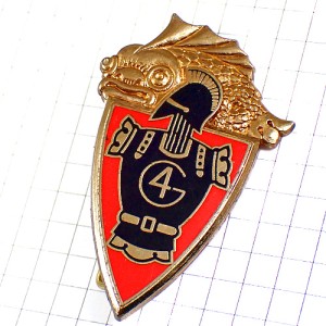 ブローチ・黒い甲冑シュヴァリエ第４工兵連隊ミリタリーフランス軍 4E-REGIMENT-DU-GENIE 4RG FRANCE