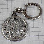 キーホルダー・聖クリストフォロス銀色シルバー交通安全イエス様トタル石油