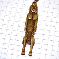 キーホルダー・BP石油アフリカの像ブロンズ色