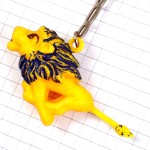 キーホルダー・プジョー黄色いライオン車 PEUGEOT LION FRANCE