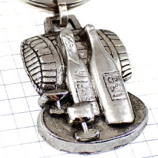 キーホルダー・ワインの酒樽と瓶ボトルとグラス銀色シルバー CHAMPAGNE MOUSSY FRANCE キーホルダー・ワインの酒樽と瓶ボトルとグラス銀色シルバー CHAMPAGNE MOUSSY FRANCE