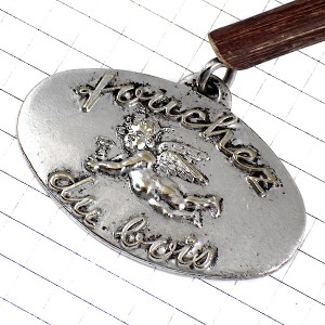 キーホルダー・エンジェル天使シルバー銀色コニャック酒