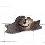 ピンバッジ・オリーブの葉っぱ