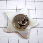 ピンバッジ・貝殻の星スター