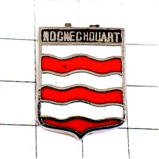ピンバッジ・ロシュシュアール赤と白の線の紋章 ROCHECHOUART FRANCE ピンバッジ・ロシュシュアール赤と白の線の紋章 ROCHECHOUART FRANCE