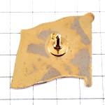 ピンバッジ・アメリカ国旗はためく星条旗/USA米国