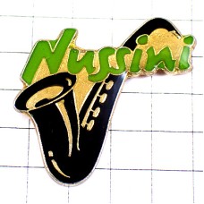ピンバッジ・サックス楽器ジャズ音楽サクソフォン NUSSINI SAXOPHONE FRANCE
