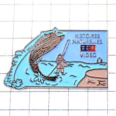 ピンバッジ・釣り師フィッシング魚釣り自然の歴史テレビ番組TF1ビデオ ピンバッジ・釣り師フィッシング魚釣り自然の歴史テレビ番組TF1ビデオ