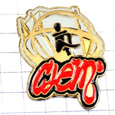 ピンバッジ・足を組んで座る赤い文字 ピンバッジ・足を組んで座る赤い文字