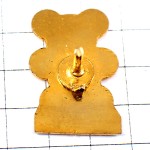 ピンバッジ・熊のぬいぐるみテディベア