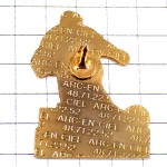 ピンバッジ・サッカー選手ボール球