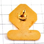 ピンバッジ・金色の機械パーツ部品ゴールド