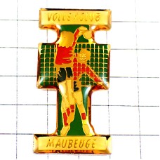 ピンバッジ・バレーボール女子選手ネット MAUBEUGE VOLLEYBALL FRANCE