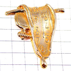 ピンバッジ・記憶の固執サルバドールダリ柔らかい時計ゴールド金色 SALVADOR-DALI SOFT-WATCH SPAIN ピンバッジ・記憶の固執サルバドールダリ柔らかい時計ゴールド金色 SALVADOR-DALI SOFT-WATCH SPAIN